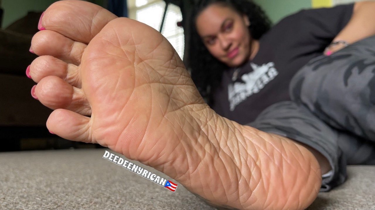 Deedee Rican Feet